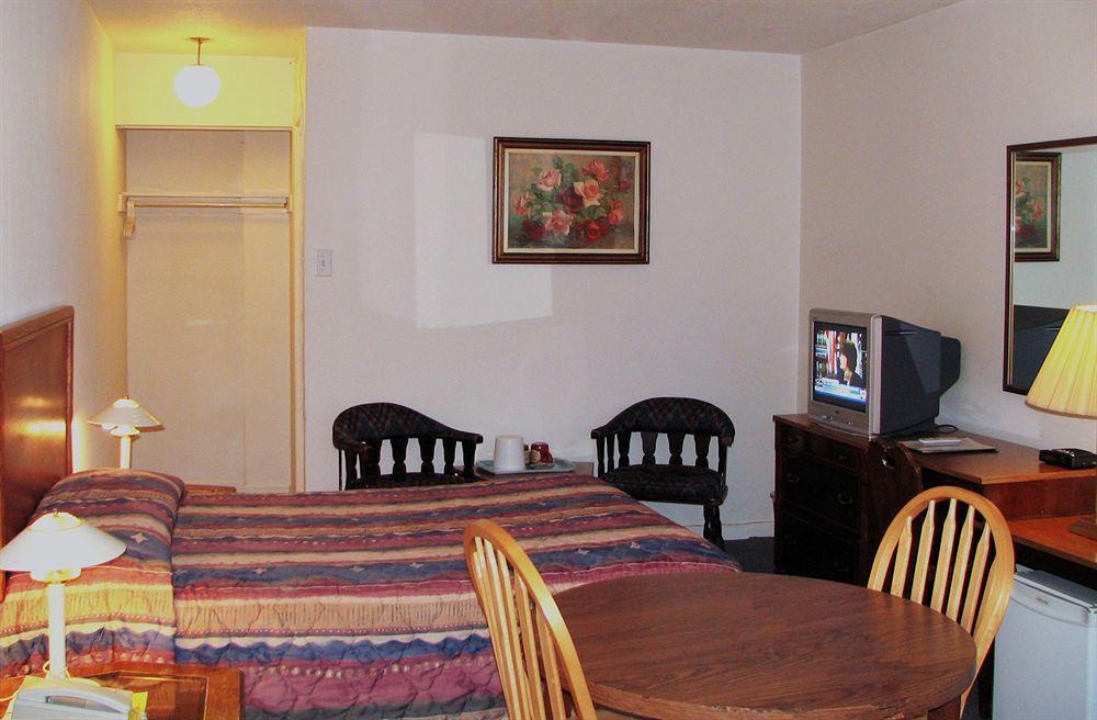 Lake City Motel Ντάρτμουθ Εξωτερικό φωτογραφία