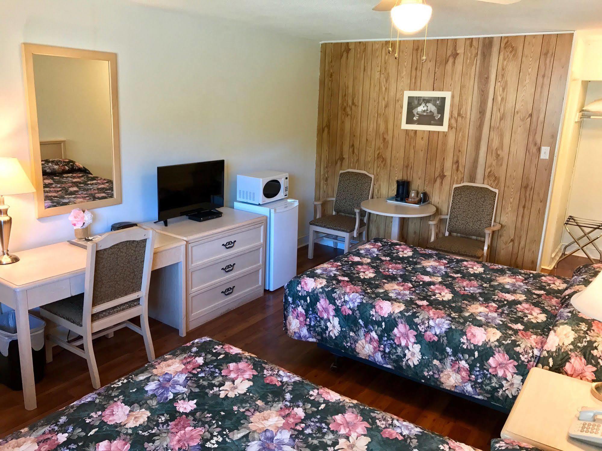 Lake City Motel Ντάρτμουθ Εξωτερικό φωτογραφία