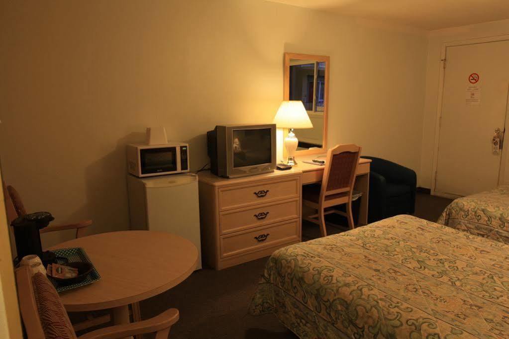 Lake City Motel Ντάρτμουθ Εξωτερικό φωτογραφία