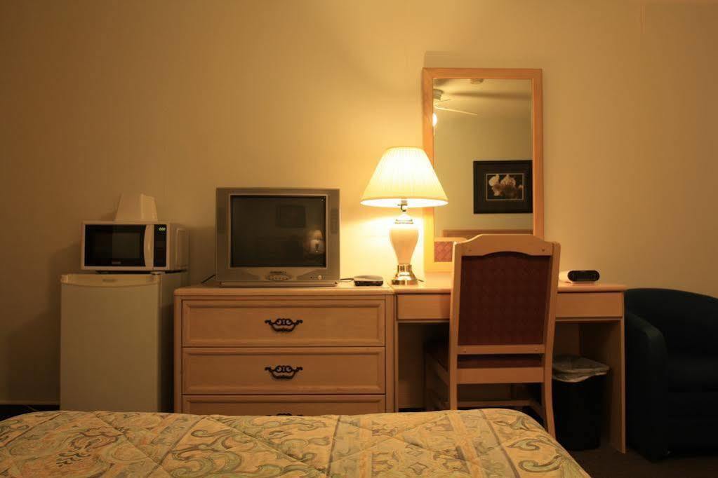 Lake City Motel Ντάρτμουθ Εξωτερικό φωτογραφία