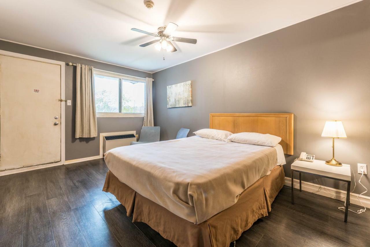 Lake City Motel Ντάρτμουθ Εξωτερικό φωτογραφία